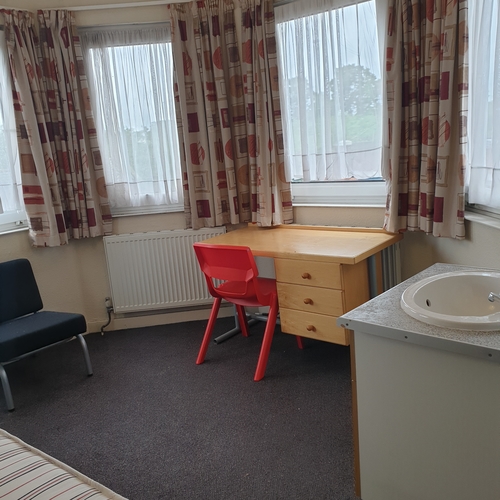 2 Brighton St, Coventry, CV2 4JJ