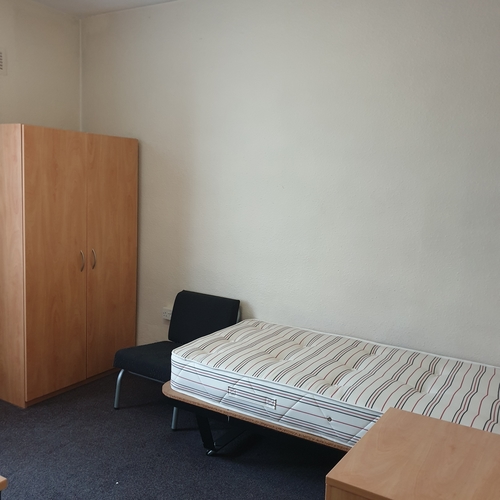 2 Brighton St, Coventry, CV2 4JJ