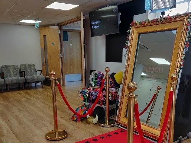 Magic Mirror Photo Booth