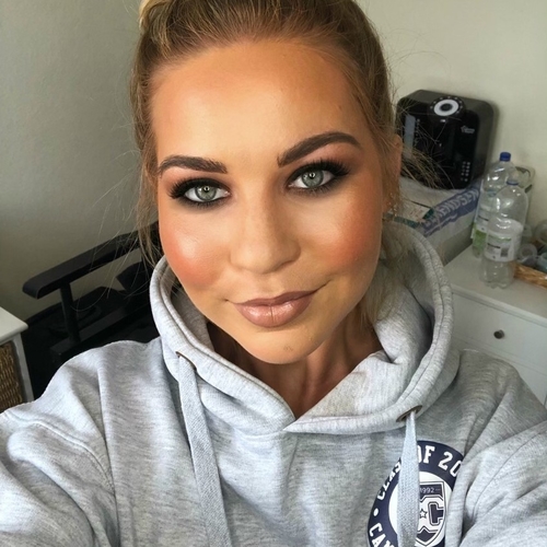 Gallery | Aldona Francis | Wedding Makeup Specialist Gloucestershire  | Award Winning Makeup Lessons in Bath  | Professional Mobile Makeup Artist Cotswolds