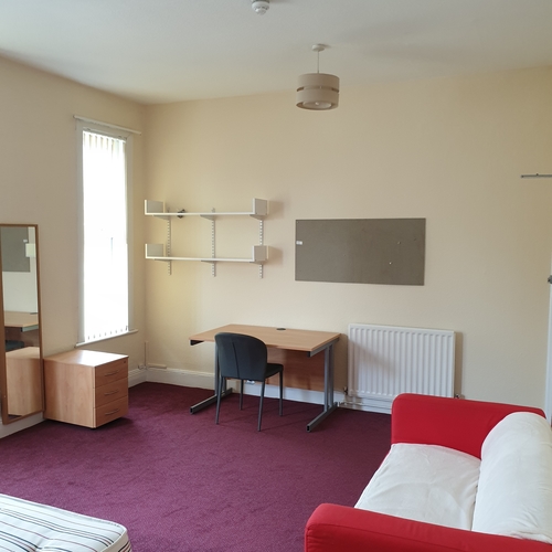 17 Westminister Road, CV1 3GA