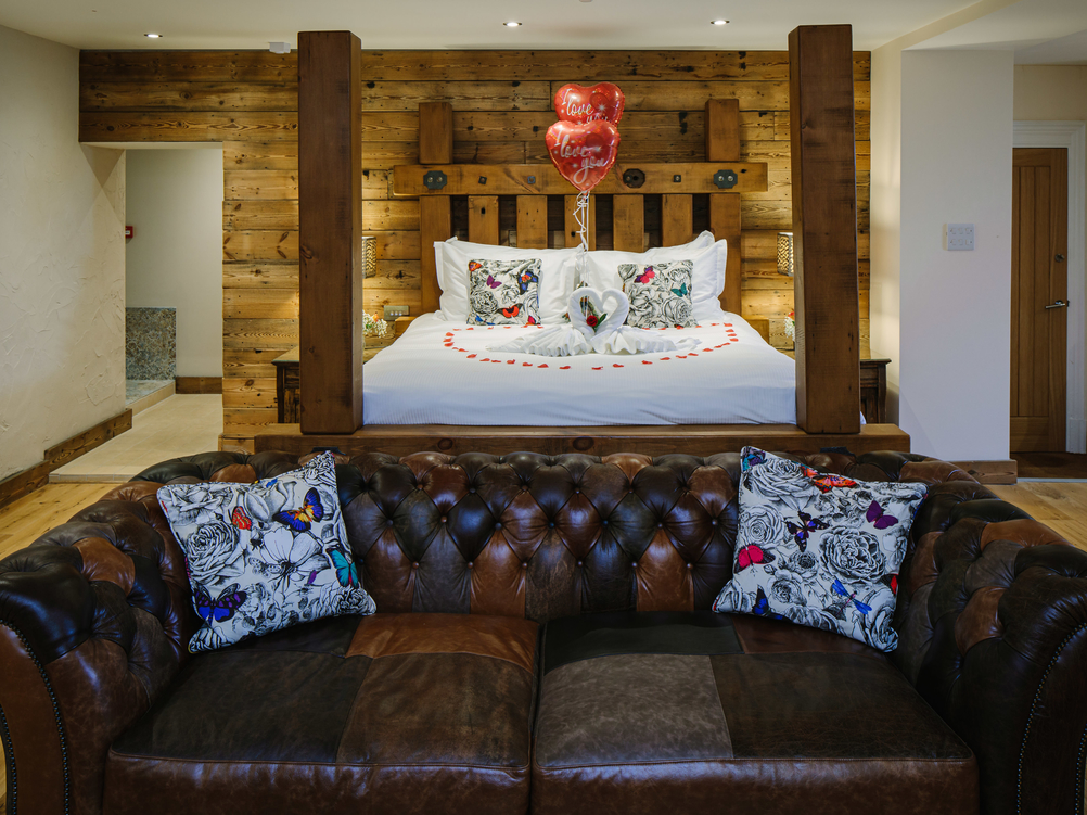 Deluxe Suite/Apartment - "Butterfly Suite"