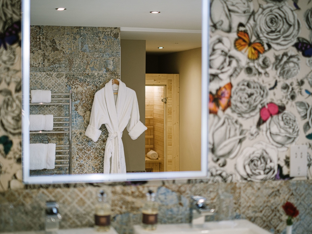 Deluxe Suite/Apartment - "Butterfly Suite"