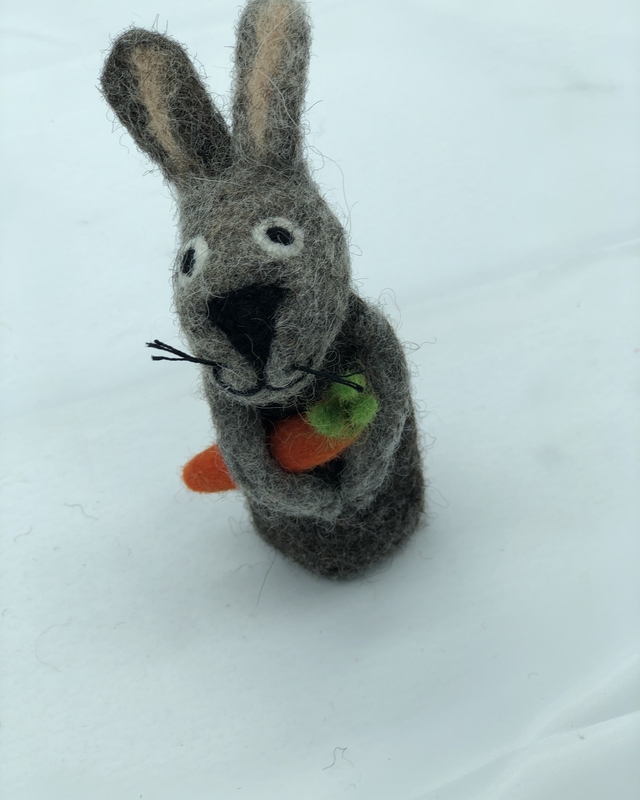 Big bunny finger puppet