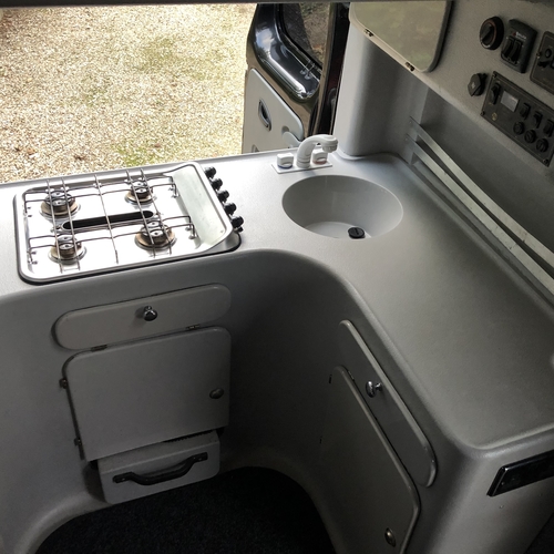 2005 (55)reg Renault Trafic DCi 100 LWB Camper Van Lifestyle Vehicle Conversion