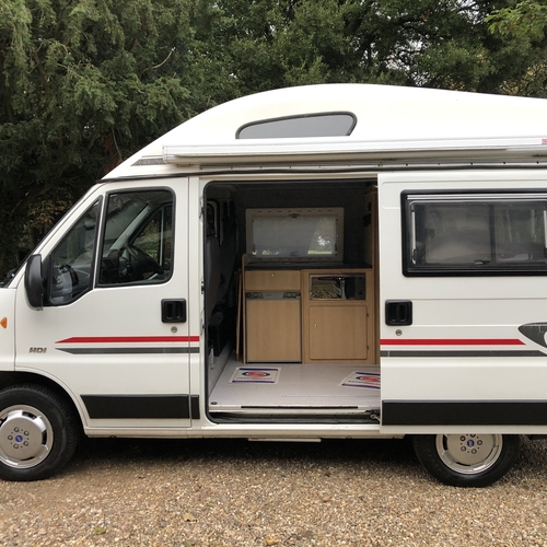 2006 Peugeot Boxer 2.0 HDi SWB Camper Van Highlander 4 Berth - ONLY 35420 Miles