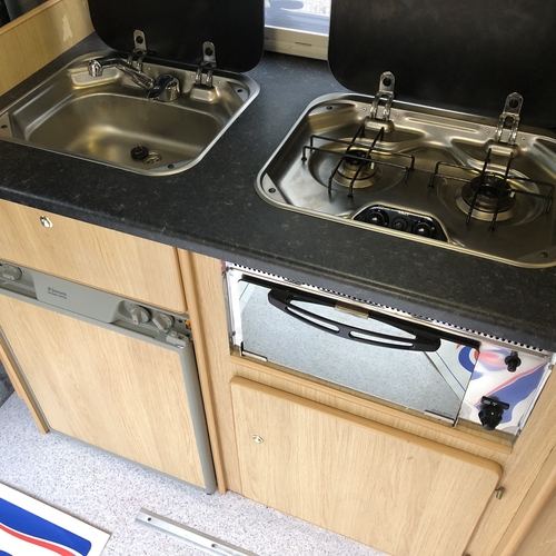 2006 Peugeot Boxer 2.0 HDi SWB Camper Van Highlander 4 Berth - ONLY 35420 Miles