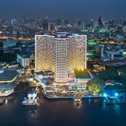 Royal Orchid Sheraton Hotel & Towers