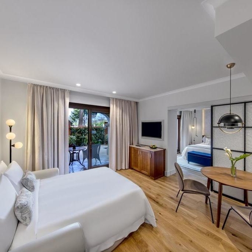 St. Regis Mardavall Mallorca Resort