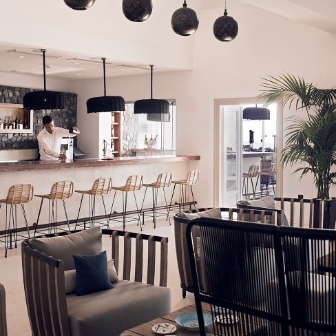 Santo Maris Oia Luxury Suites & Spa