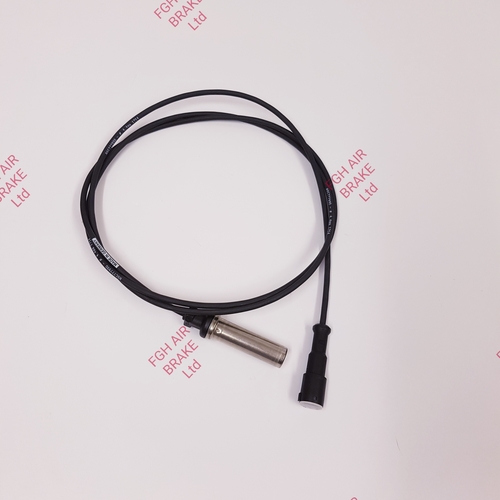 4410329000 Inductive Sensor with Socket Length 1.7m