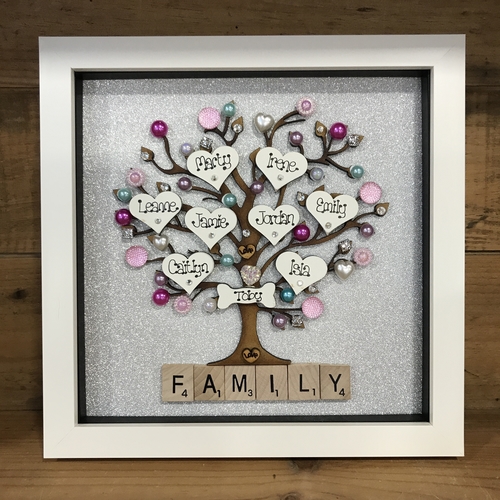 “Pretty with pearls ” family tree frame