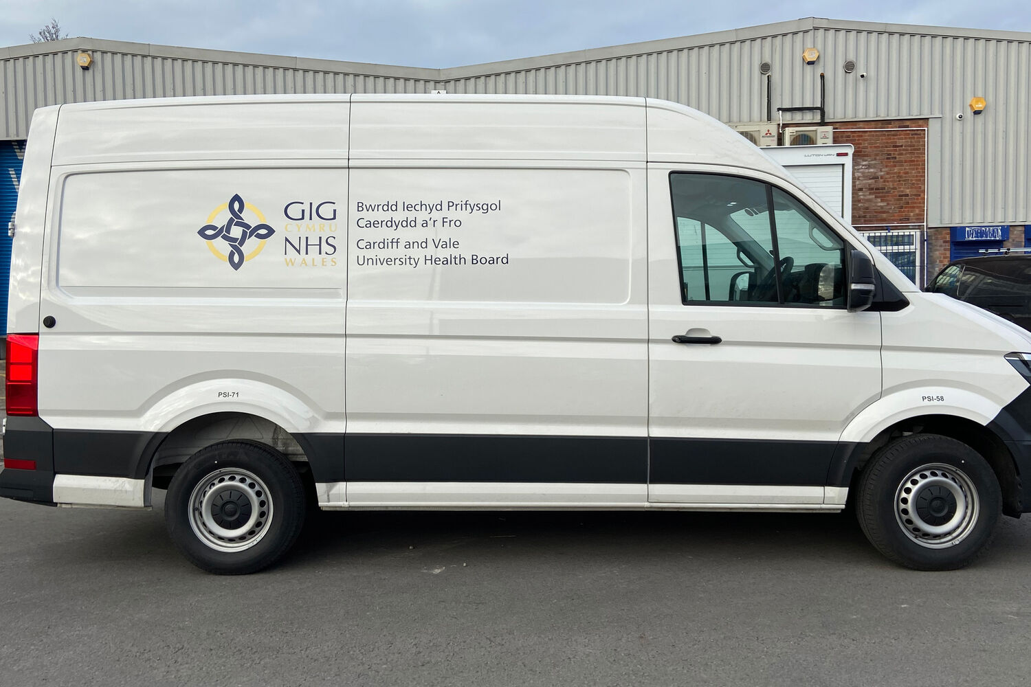 NHS - 7x Volkswagen Crafter